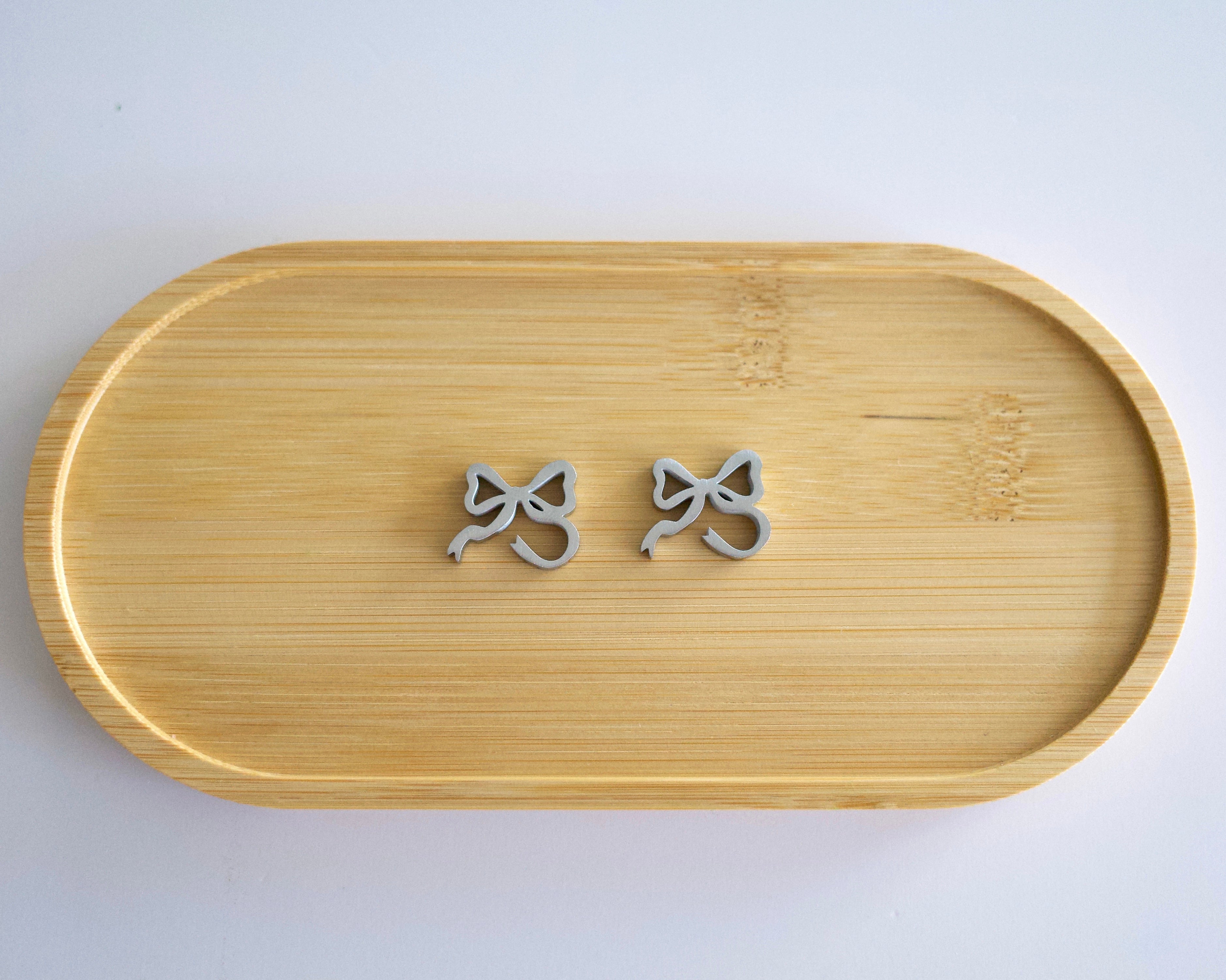 ribbon (set of 2) sifter beads (satin finish)
