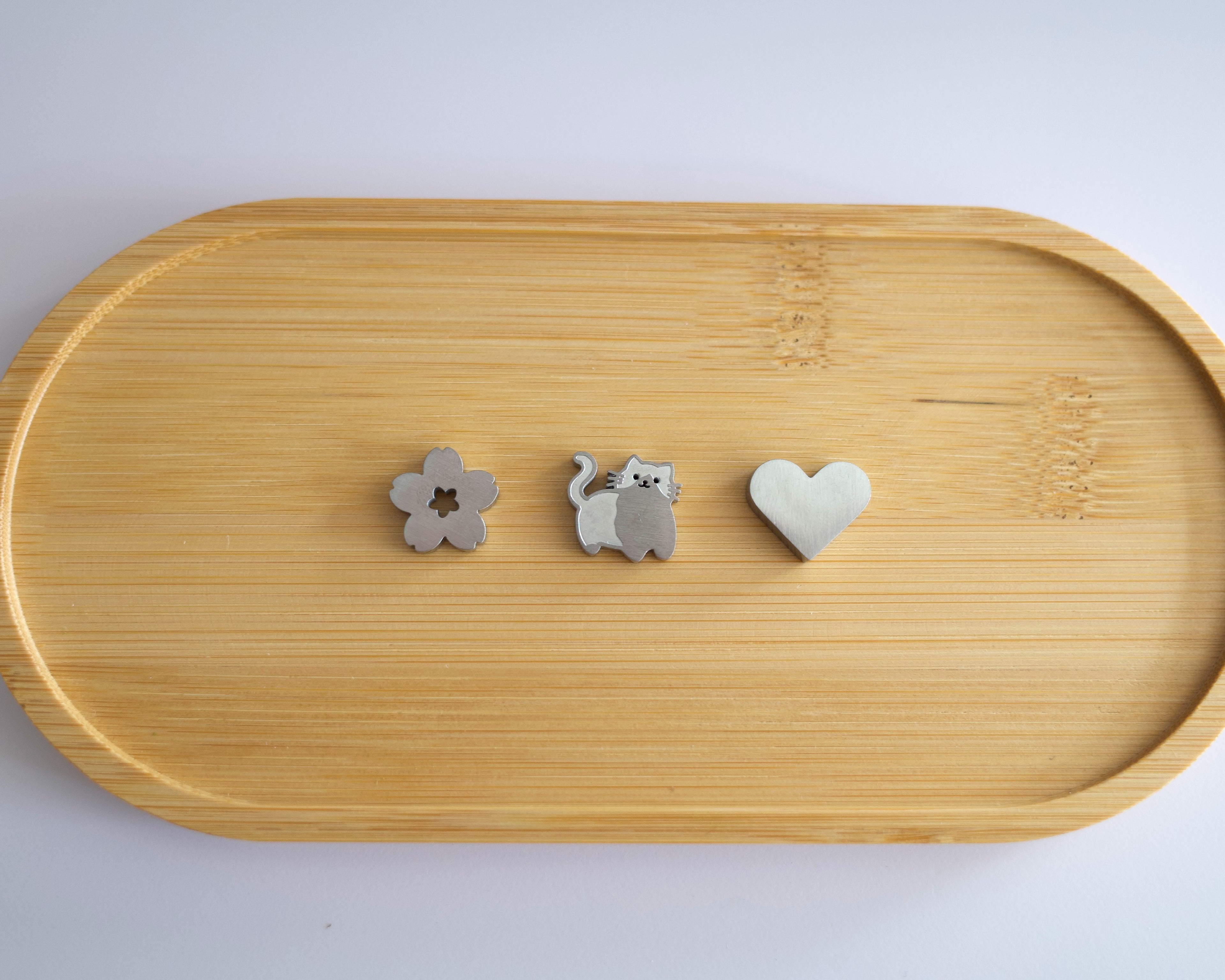 cat, sakura, heart sifter beads (satin finish)