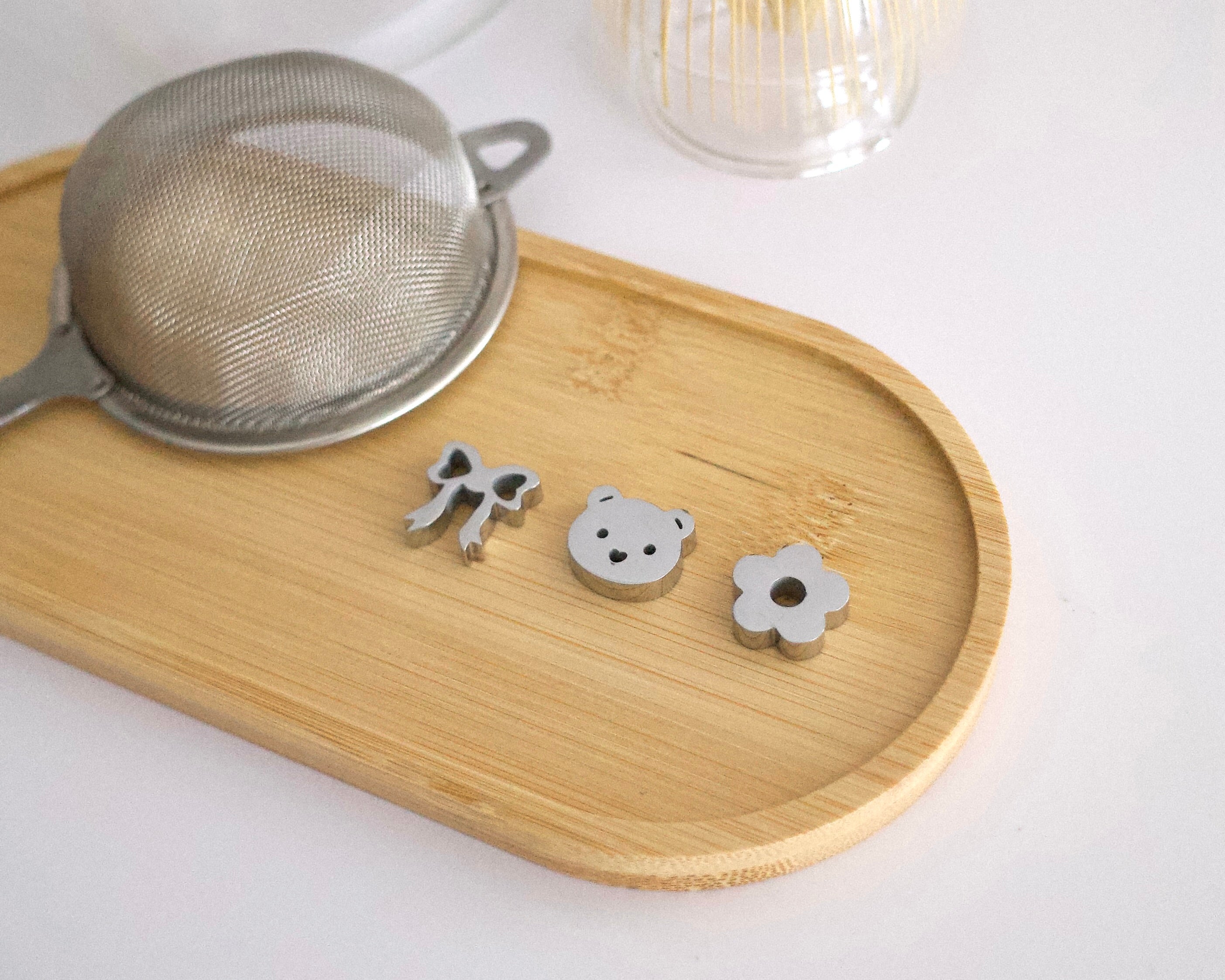 bear, flower, bow matcha sifting beads (mirror finish)