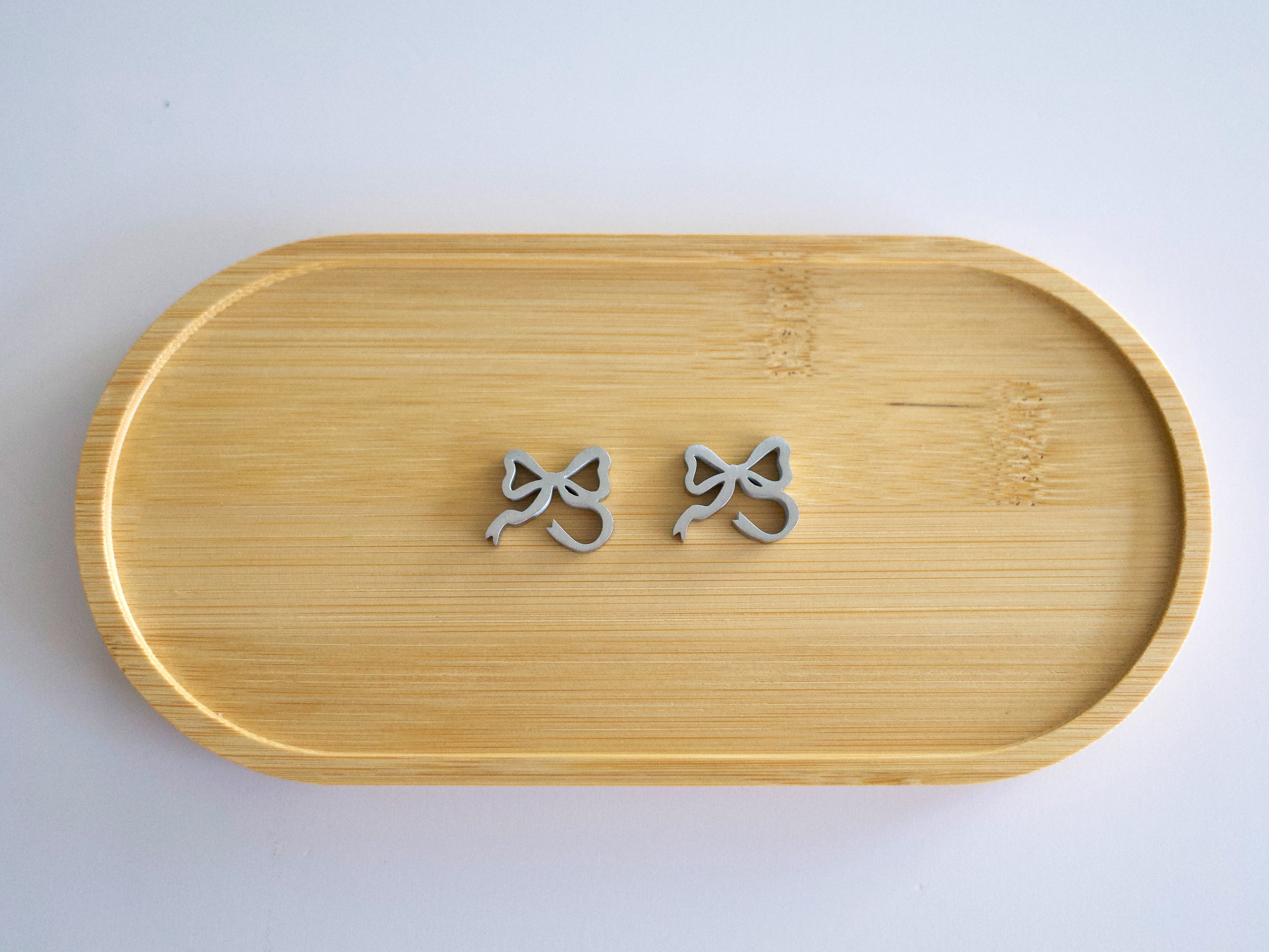ribbon (set of 2) sifter beads (satin finish)